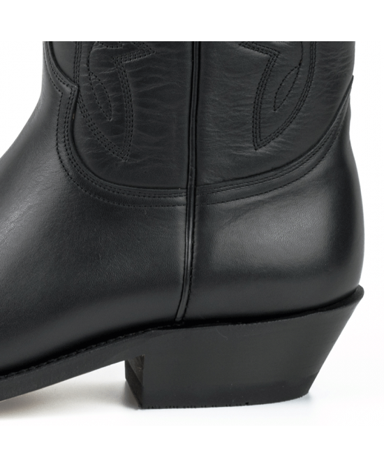 Mayura 1920-C Western Biker Boot Box Black